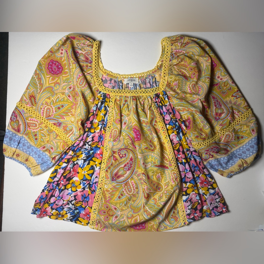 Umgee Mixed Print Boho Peasant Top size S paisley floral crochet trim.